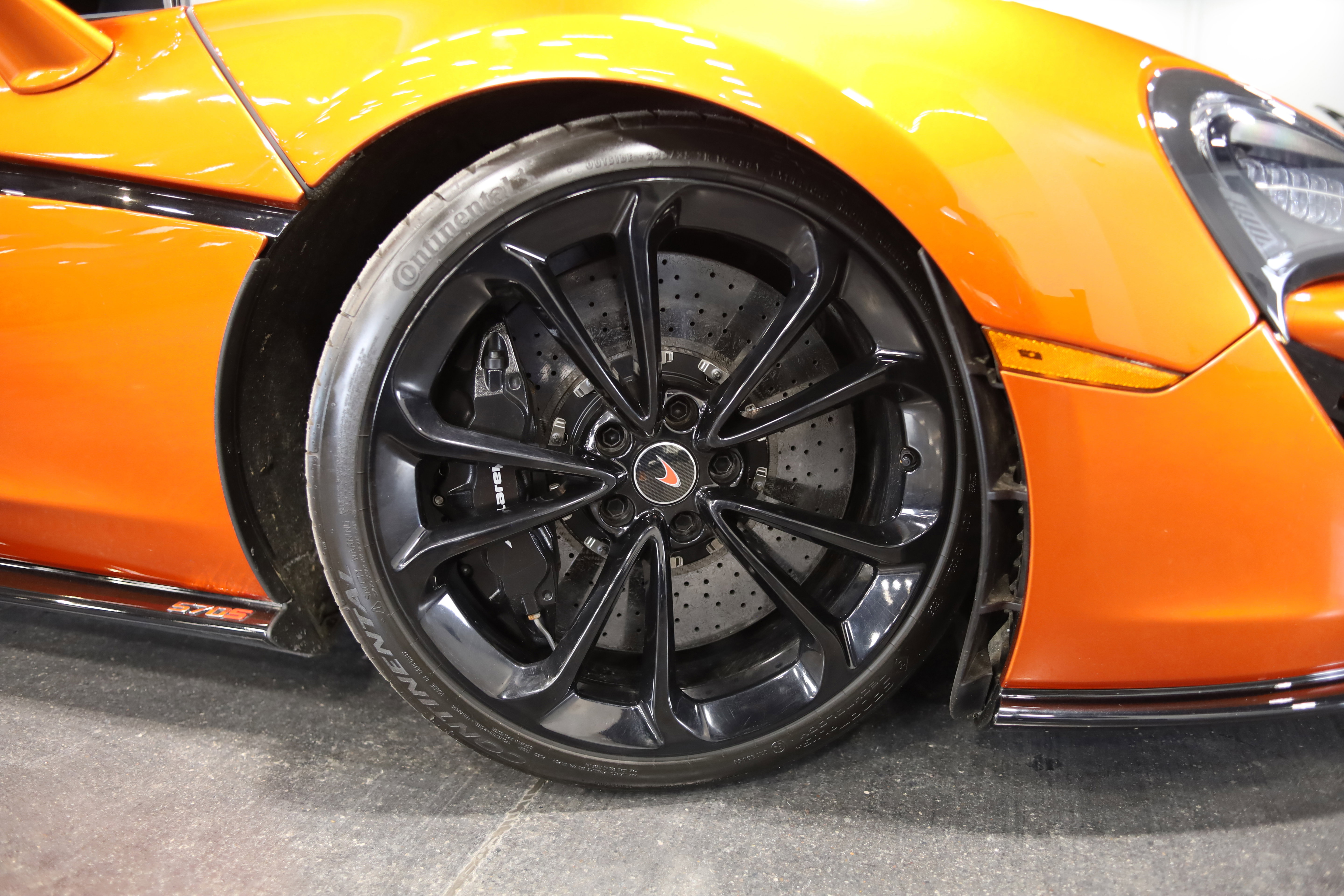 Used 2018 McLaren 570S Coupe image 9