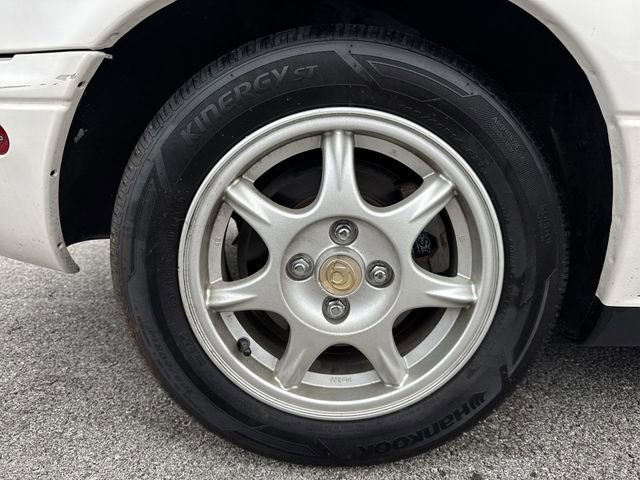 Used 1996 MAZDA MX-5 Miata RWD image 25