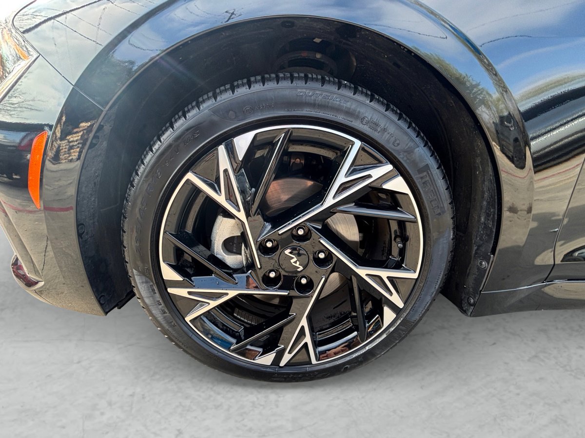 Used 2025 Kia K5 GT-Line w/ GT-Line Premium Package image 25