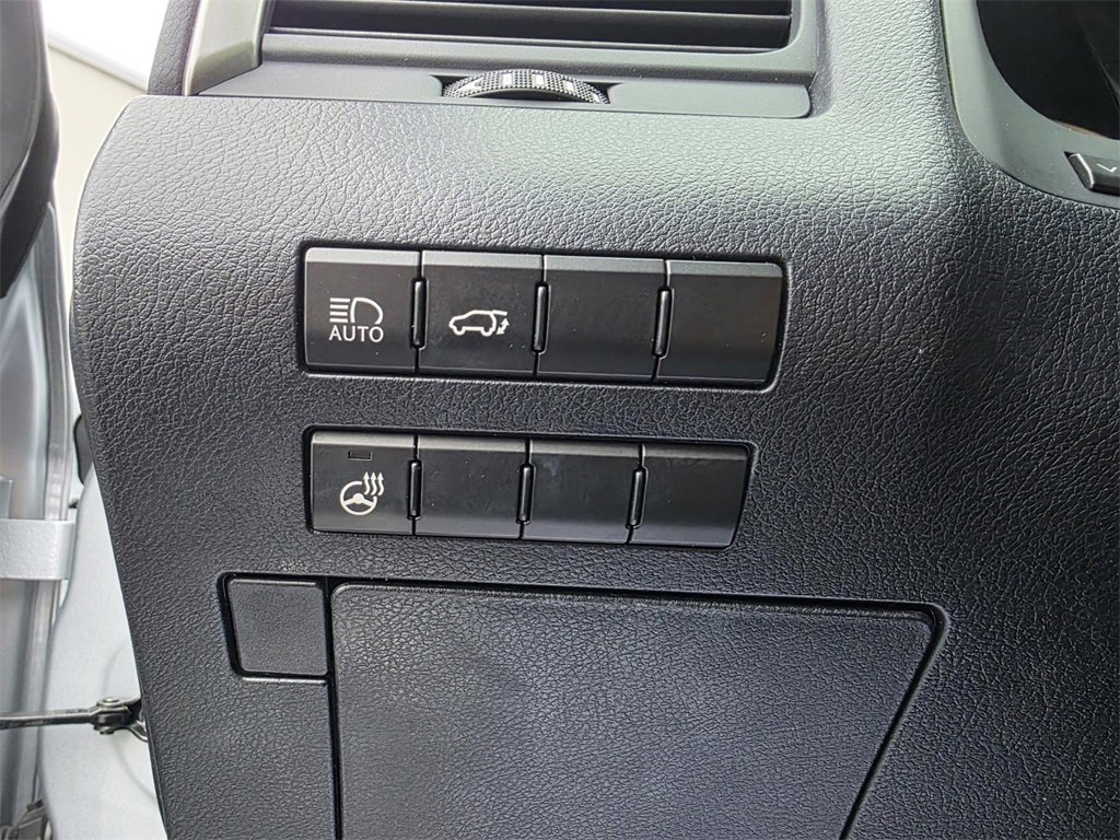 Used 2022 Lexus RX 350L FWD w/ Premium Package image 14