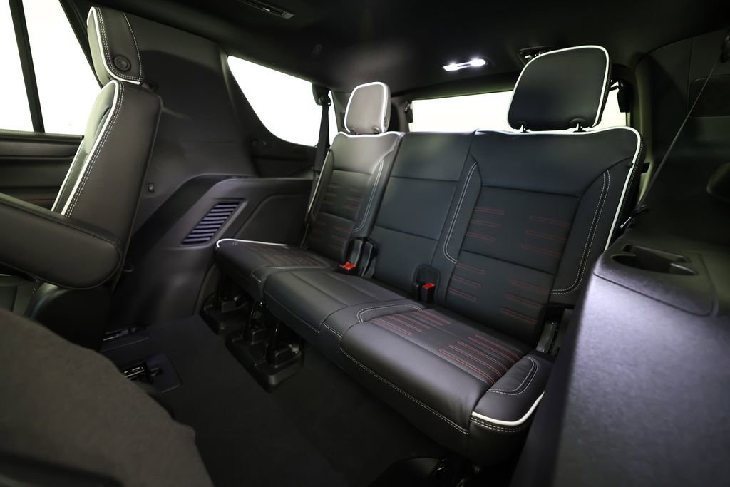 Used 2026 GMC Yukon AT4 Ultimate image 15