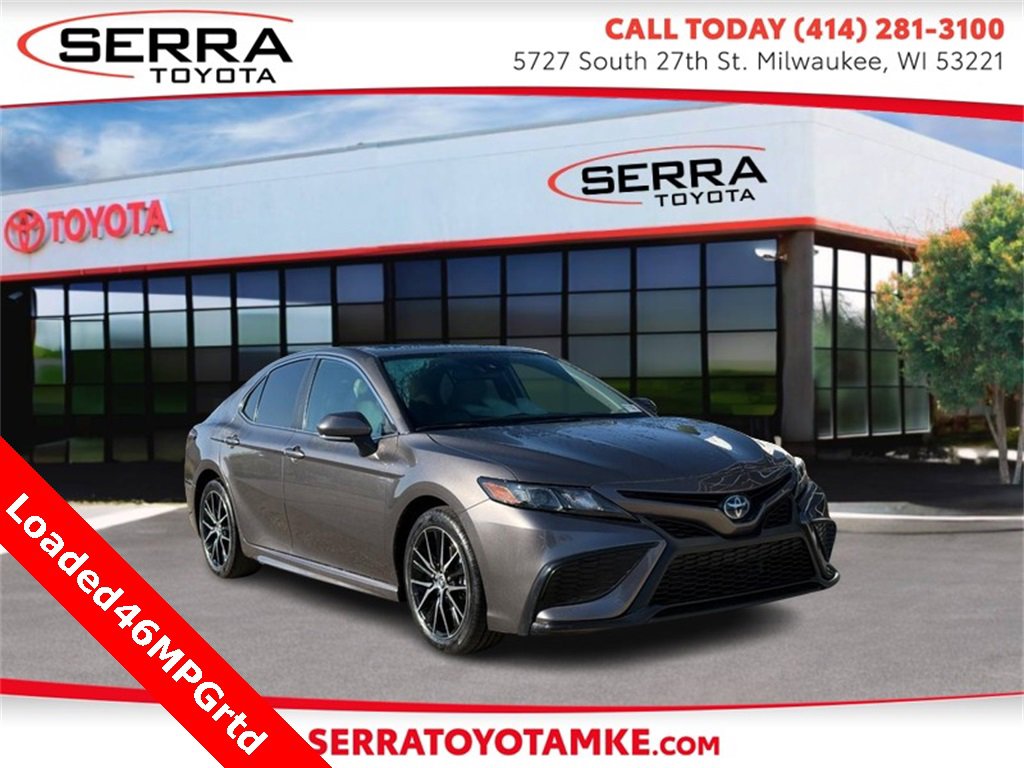 Used 2024 Toyota Camry SE