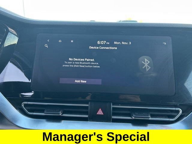 Used 2021 Kia Niro EX Premium w/ Cold Weather Package image 27
