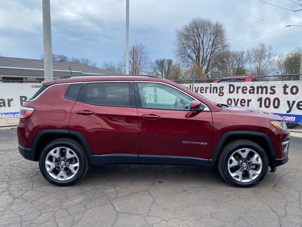 Used 2021 Jeep Compass Limited image 2