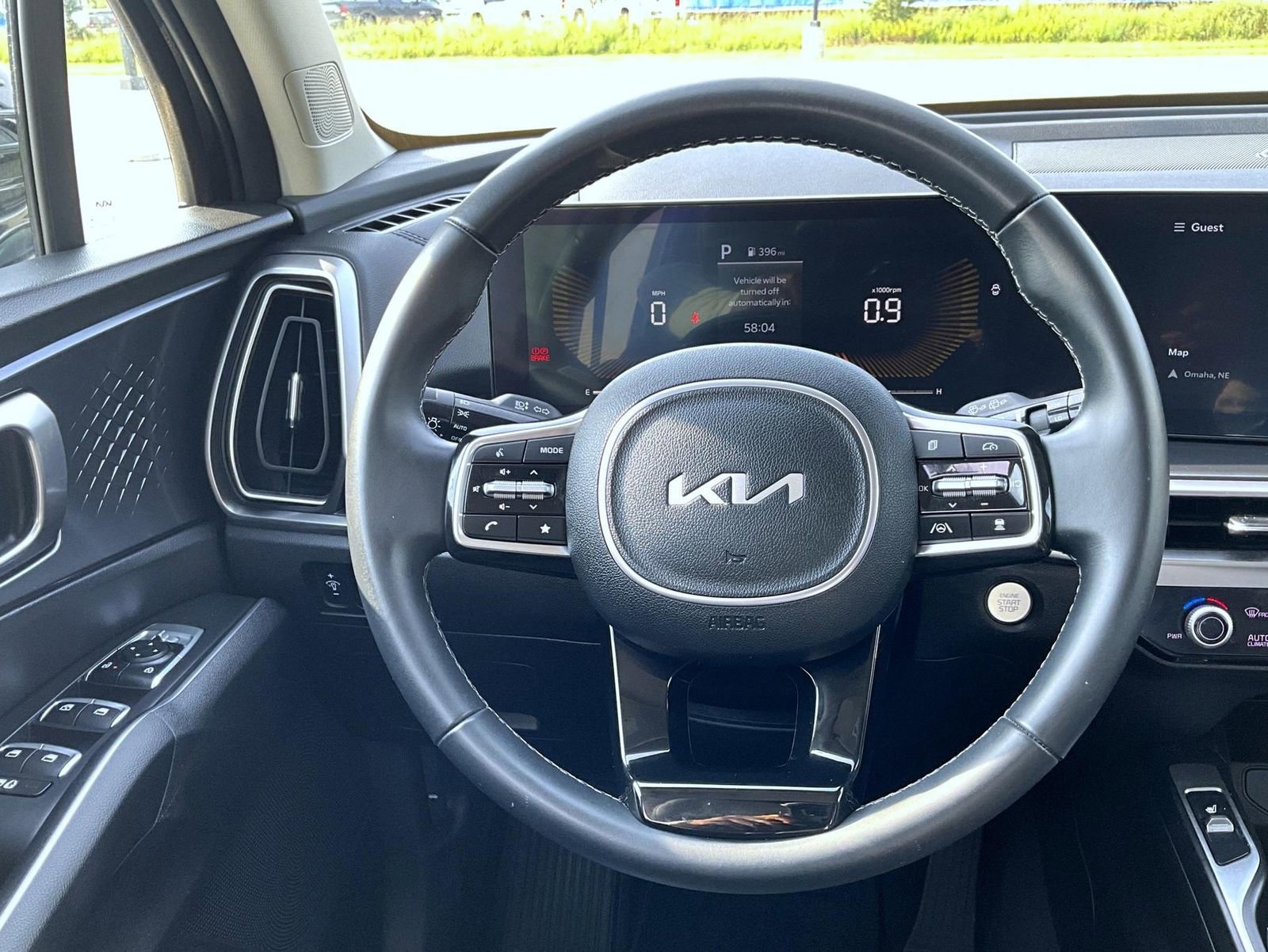 Used 2024 Kia Sorento S image 12