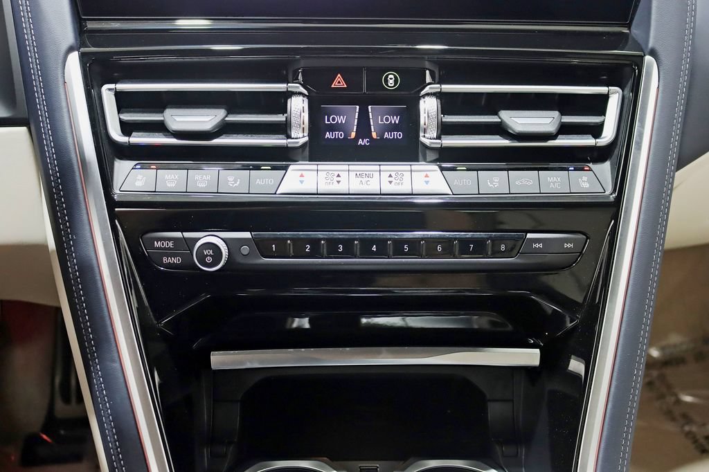 Used 2025 BMW ALPINA B8 xDrive Gran Coupe AWD/4WD image 29