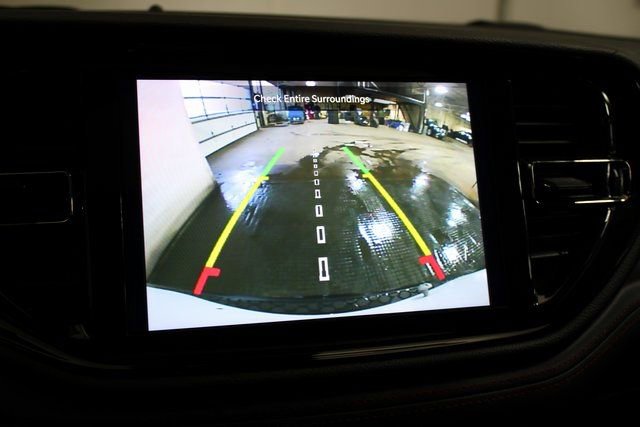 Used 2024 Dodge Durango GT image 18