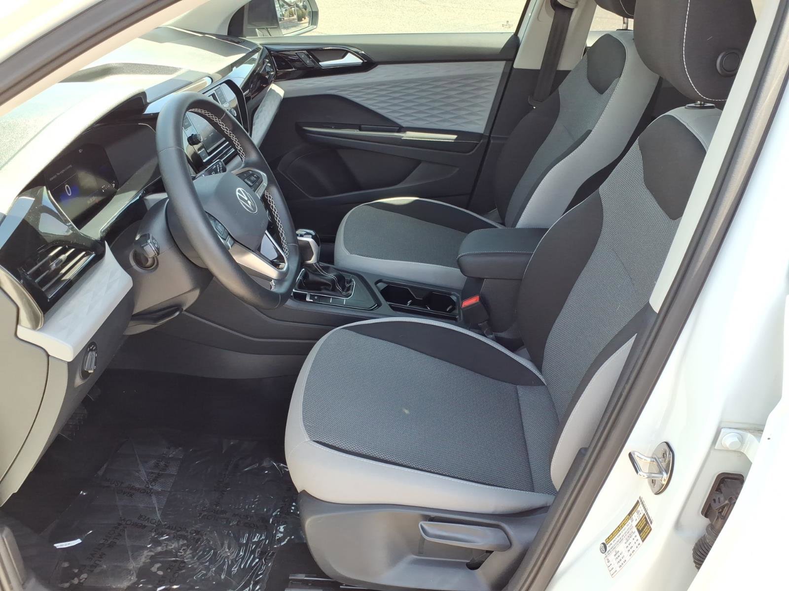 Certified 2024 Volkswagen Taos S FWD image 19