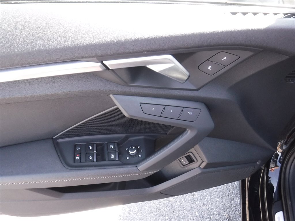 Used 2023 Audi A3 2.0T Premium image 10