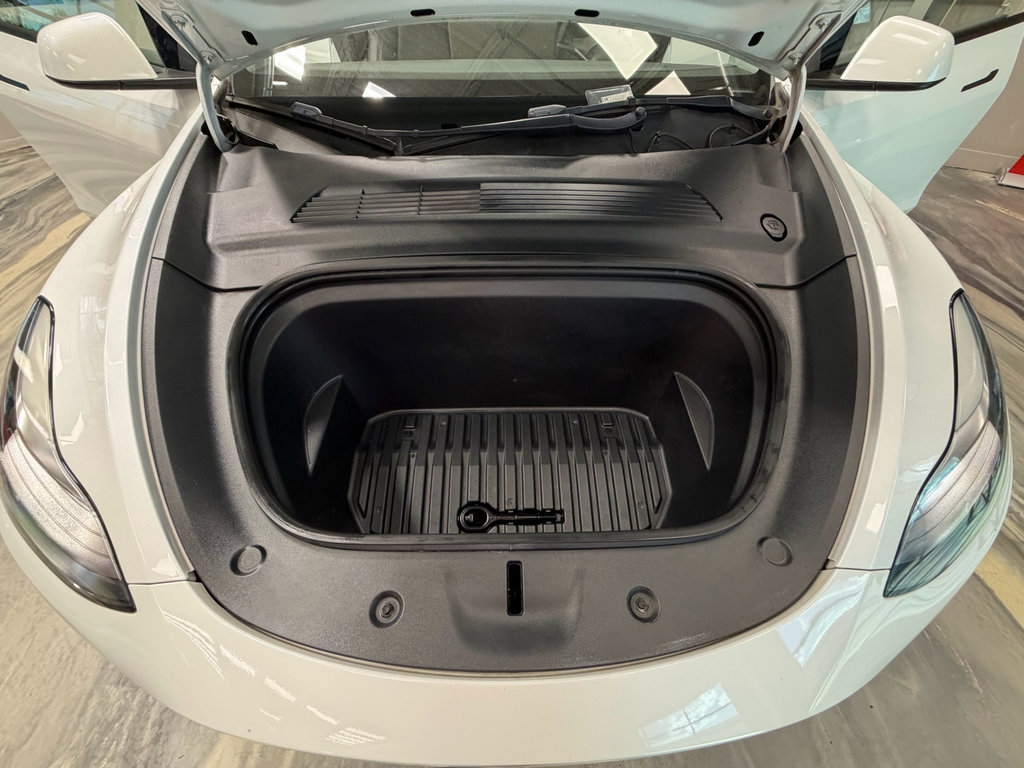 Used 2021 Tesla Model Y Long Range AWD/4WD image 59