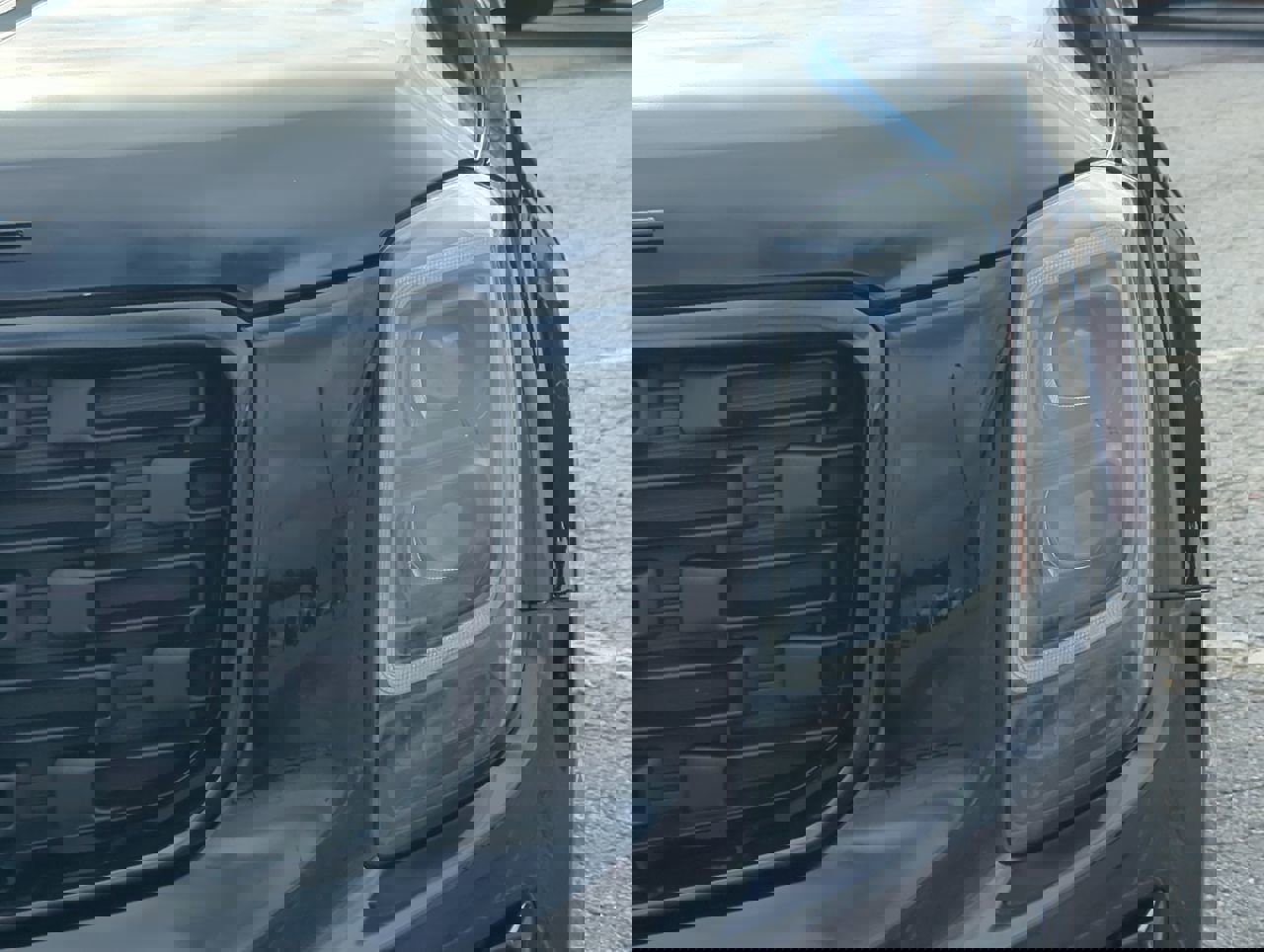 Used 2022 Kia Telluride SX w/ SX Prestige Package image 8