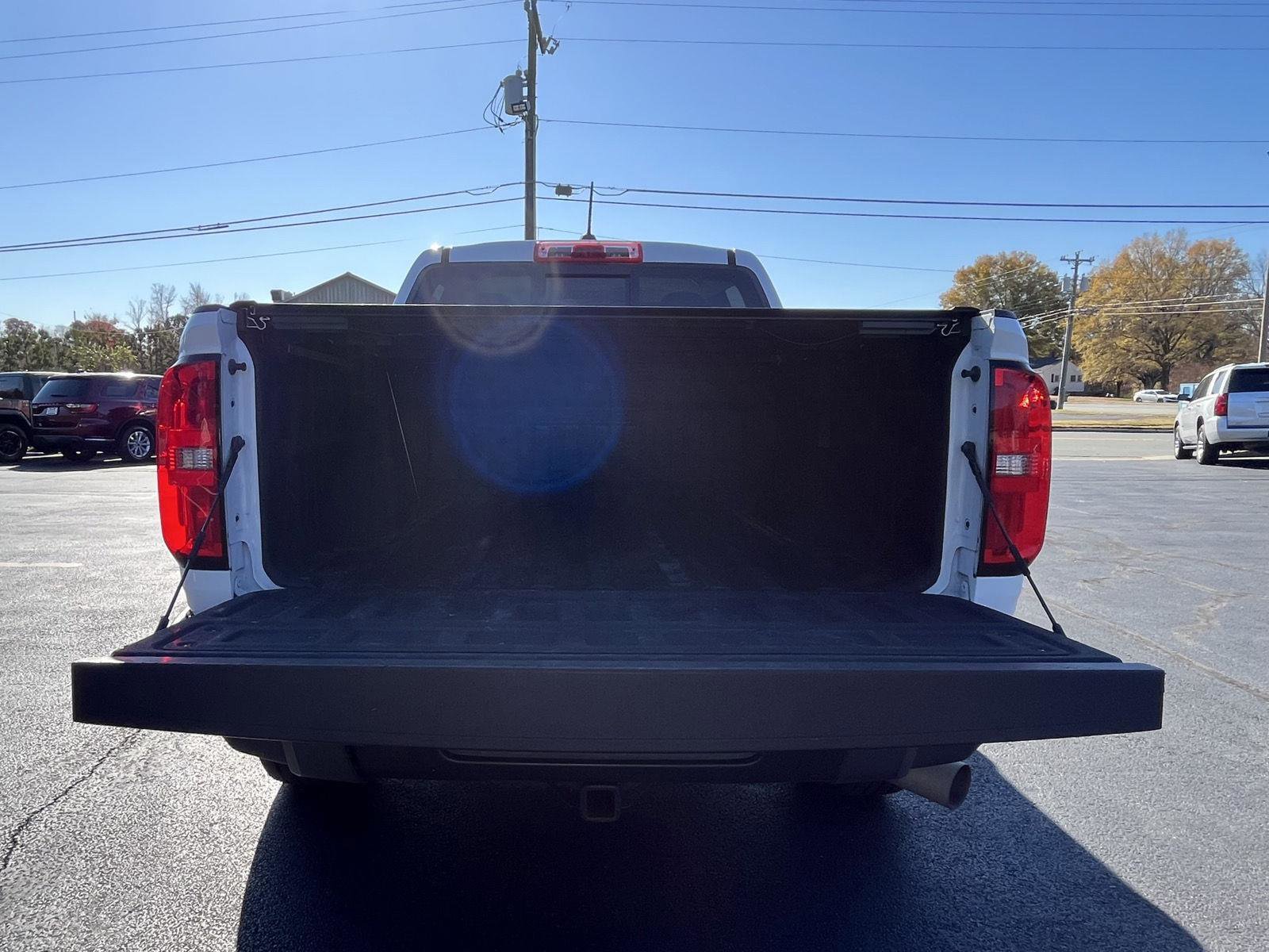 Used 2018 Chevrolet Colorado ZR2 w/ LPO, Premium Interior Package image 25