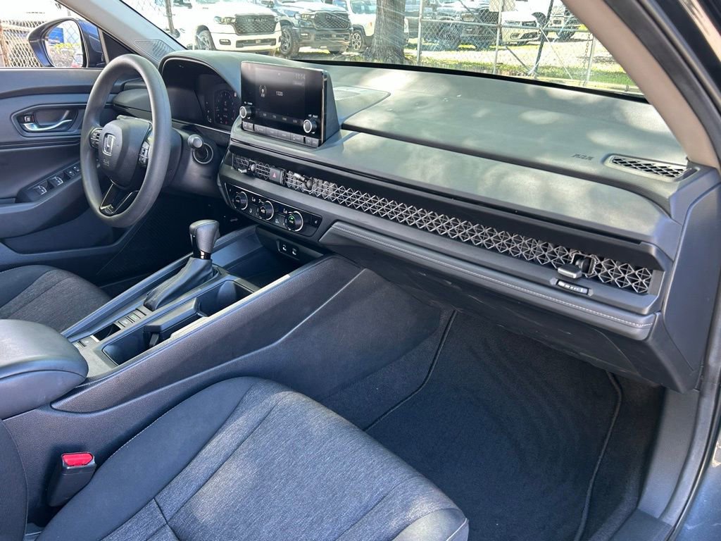 Used 2024 Honda Accord EX image 34