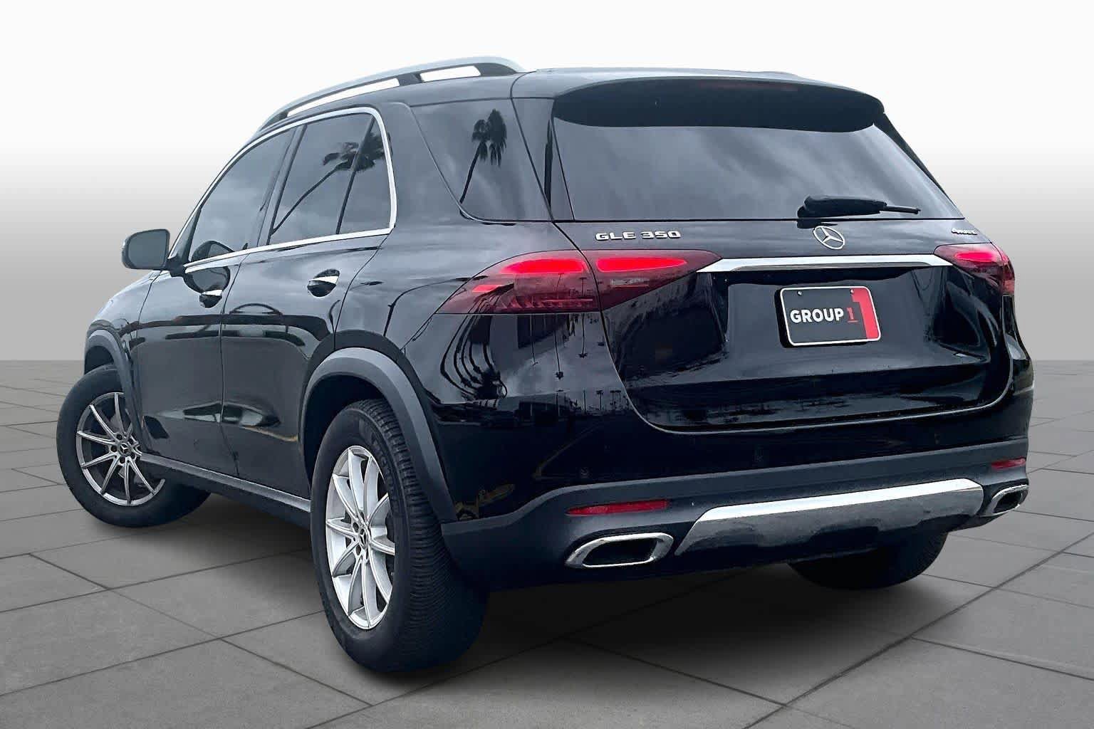 Used 2024 Mercedes-Benz GLE 350 4MATIC image 11