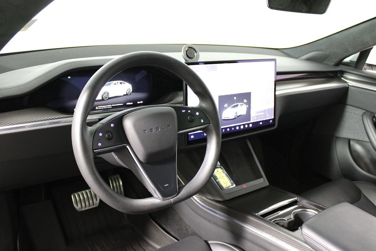 Used 2022 Tesla Model S Plaid AWD/4WD image 7