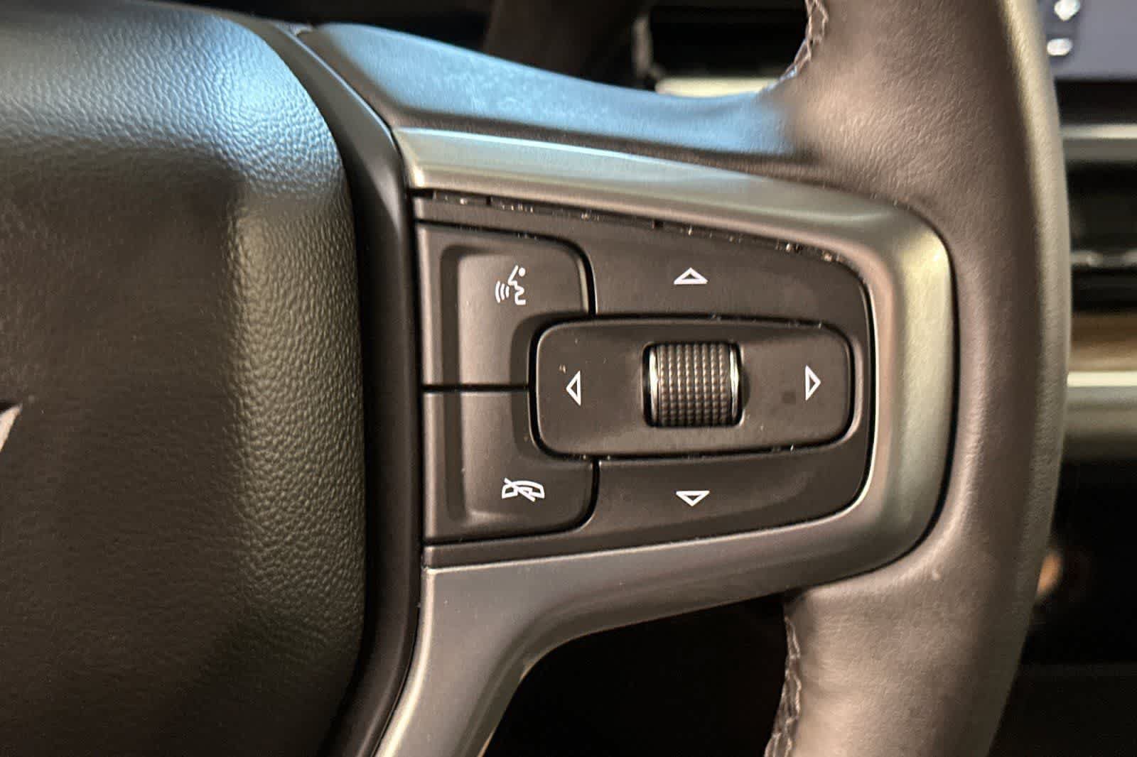 Used 2024 Chevrolet Silverado 1500 LT RWD image 29