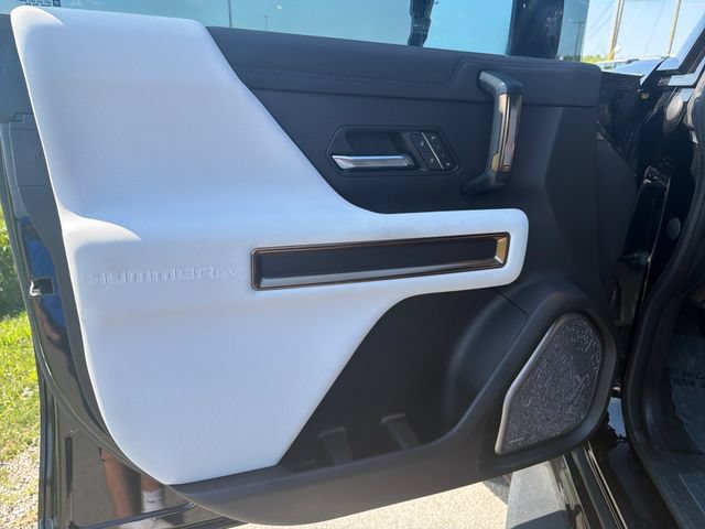Used 2024 GMC Hummer EV 3X w/ LPO, Sport Package AWD/4WD image 11