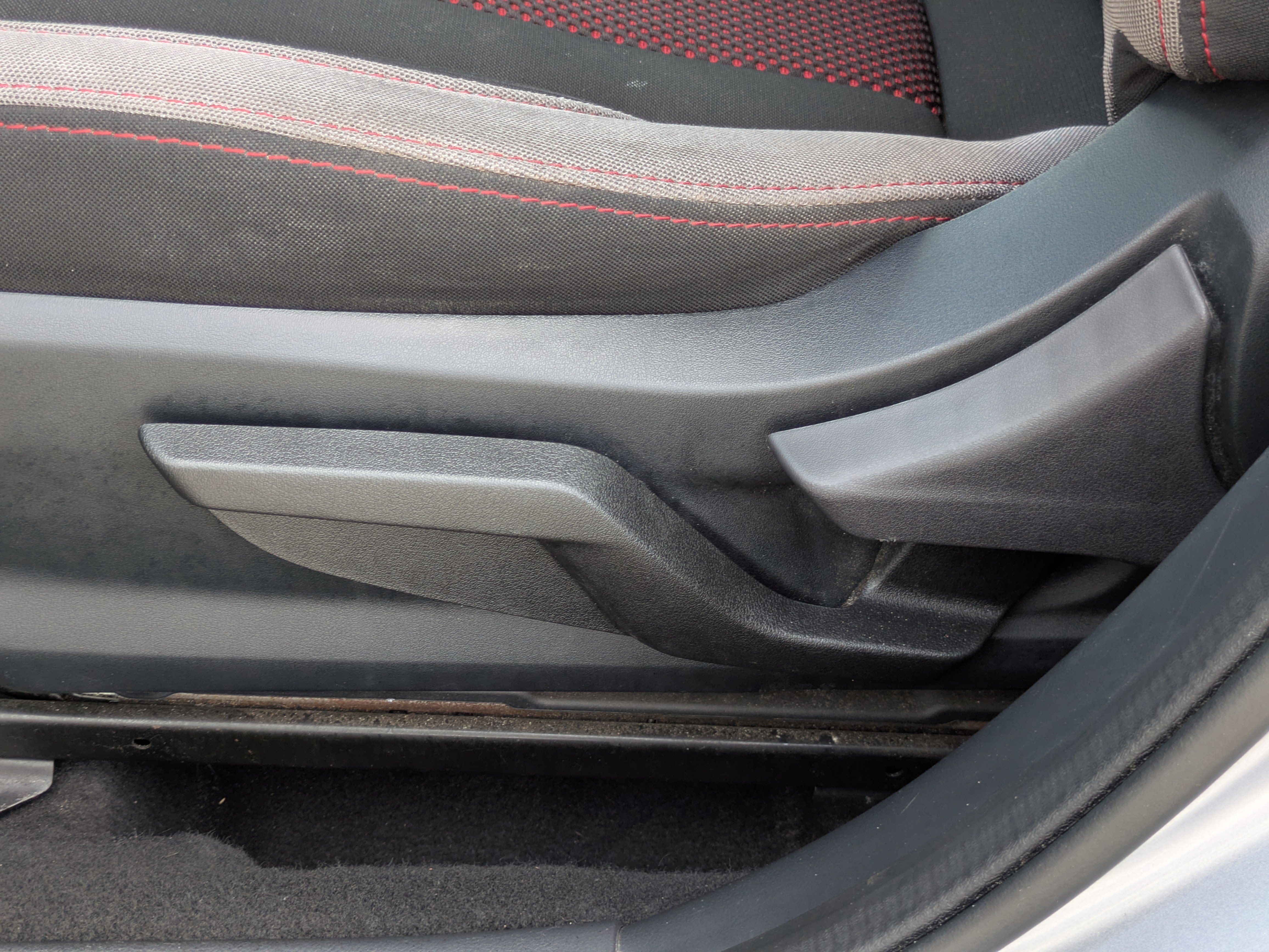 Used 2023 Subaru Impreza 2.0i Sport image 11