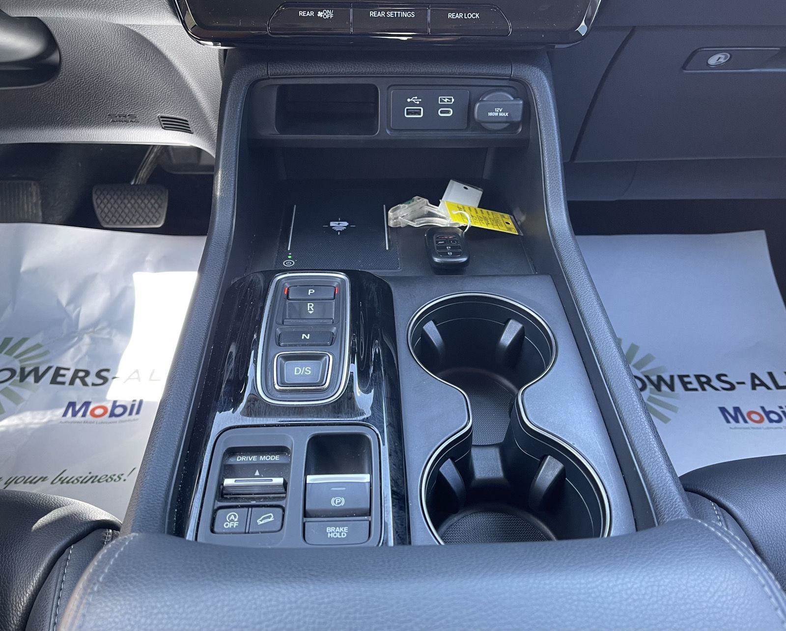 Used 2023 Honda Pilot EX-L image 11