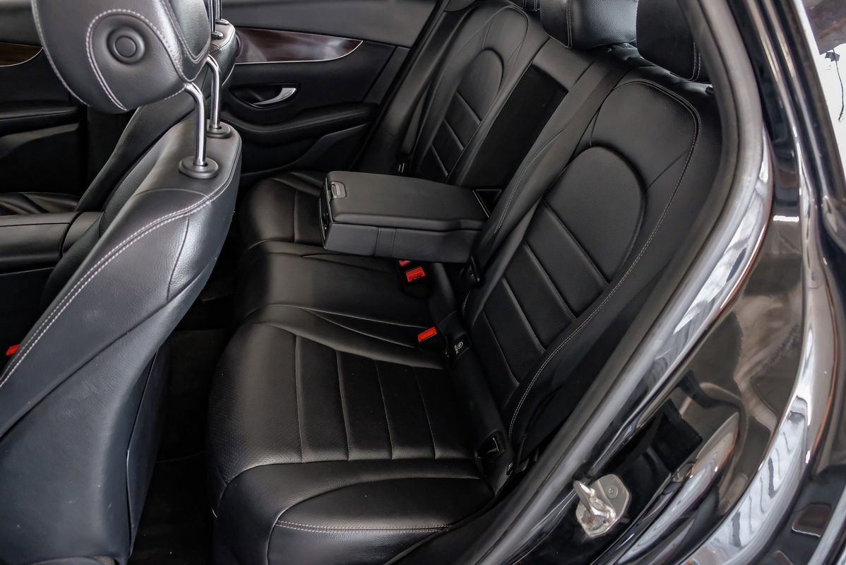 Used 2019 Mercedes-Benz GLC 300 image 38