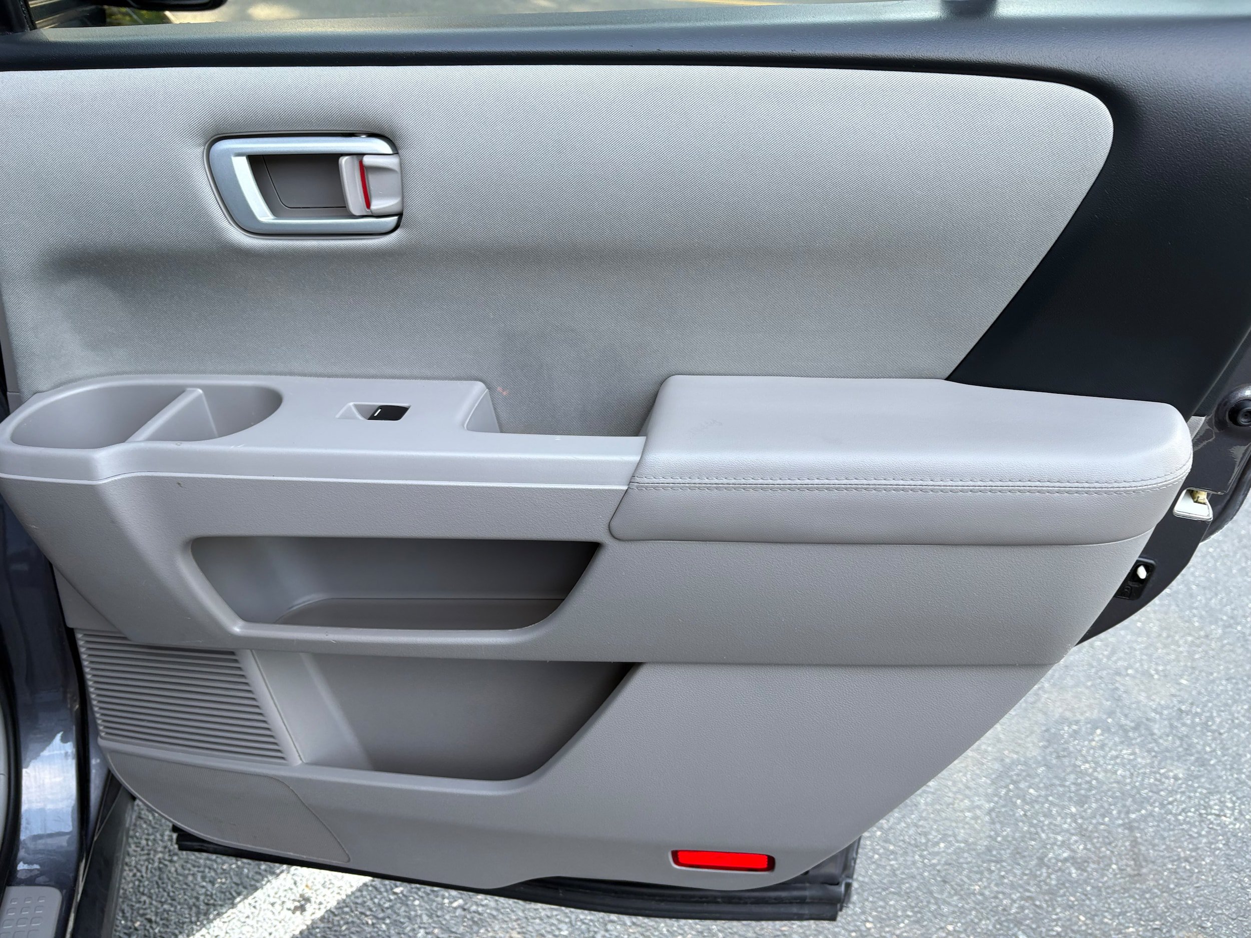 Used 2015 Honda Pilot LX image 23