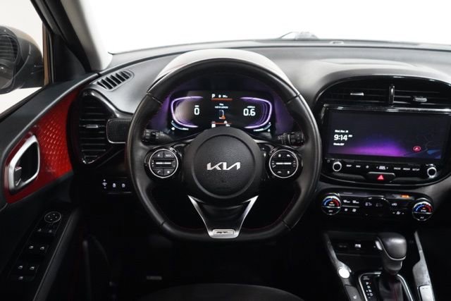 Used 2024 Kia Soul GT-Line w/ Option Group 020 FWD image 14