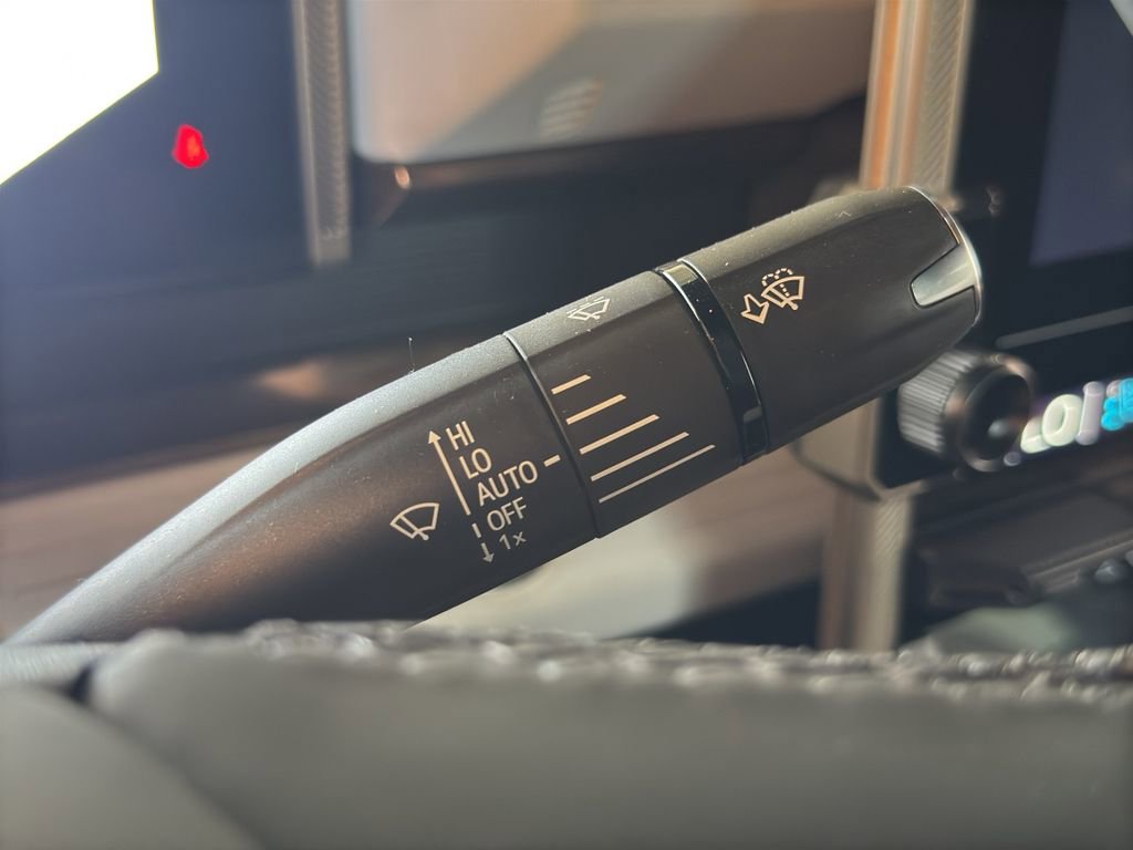 New 2025 GMC Hummer EV 2X image 29