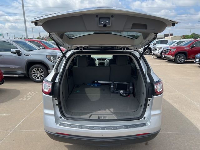 Used 2017 Chevrolet Traverse LS FWD image 11