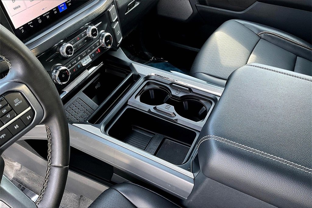 Used 2025 Ford F250 Lariat w/ Lariat Ultimate Package image 19