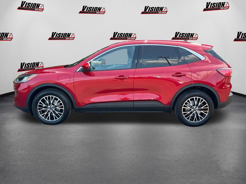 Used 2022 Ford Escape SEL w/ Technology Package image 8