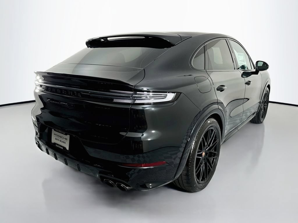 New 2026 Porsche Cayenne GTS AWD/4WD image 9