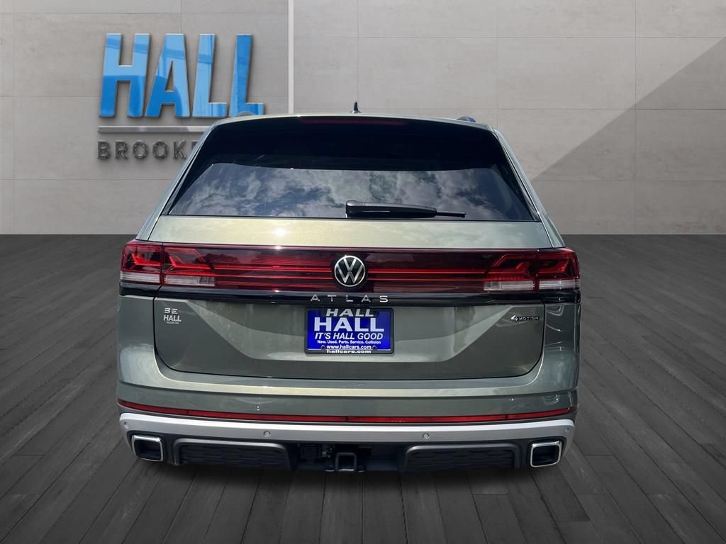 Used 2026 Volkswagen Atlas Peak Edition AWD/4WD image 5