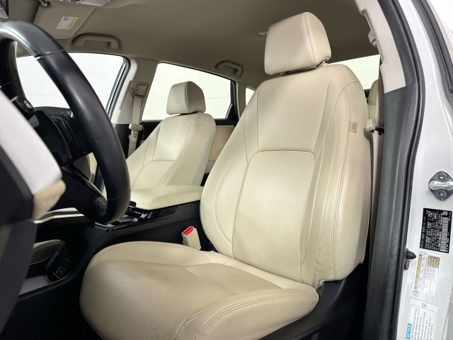 Used 2021 Honda Clarity Touring image 18