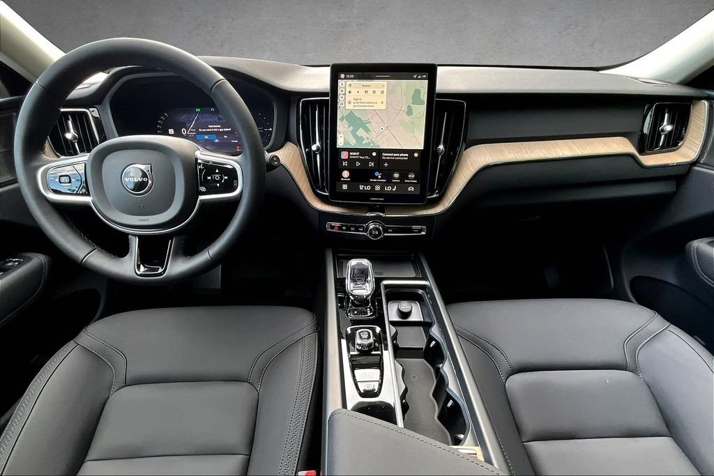 New 2026 Volvo XC60 T8 Plus w/ Climate Package AWD/4WD image 5