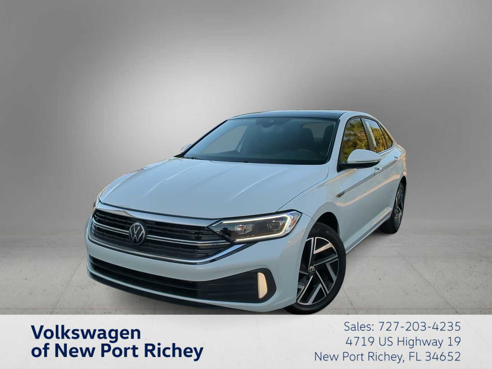 Used 2024 Volkswagen Jetta SEL image 1