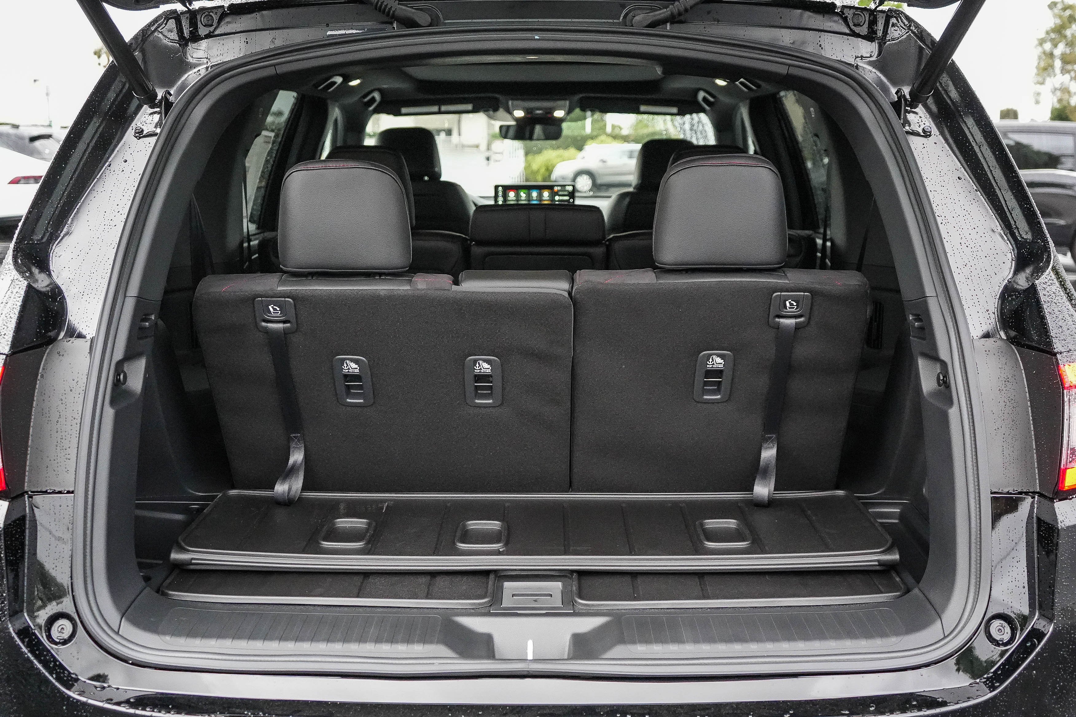 New 2026 Honda Pilot Black Edition image 13