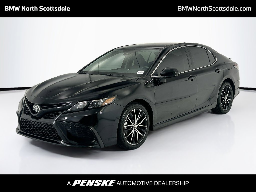 Used 2021 Toyota Camry SE w/ Carpet Mat Package (TMS) FWD image 1