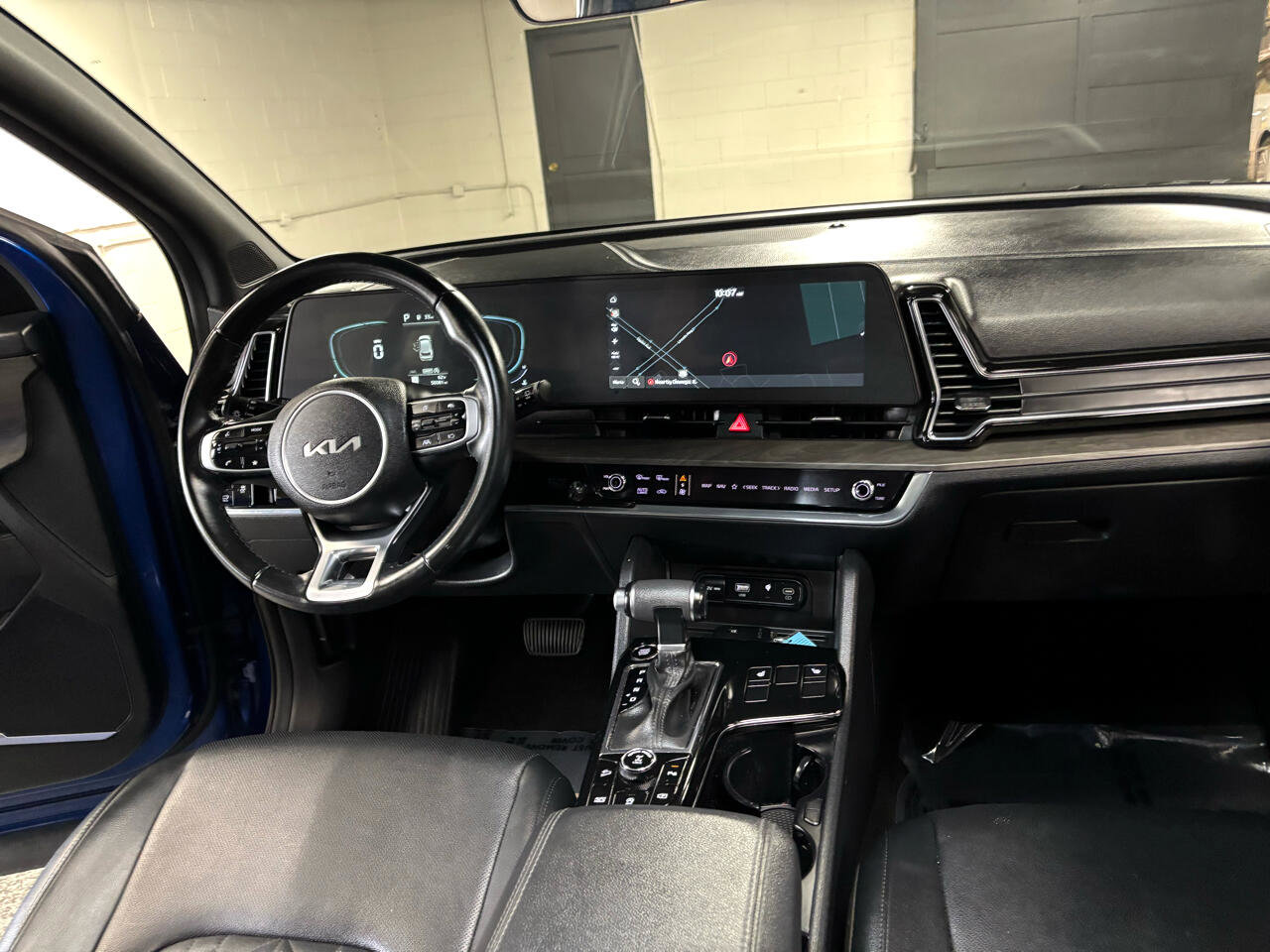 Used 2023 Kia Sportage X-Line w/ X-Line Premium Package image 16