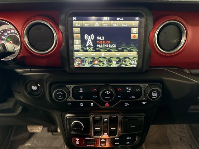 Used 2021 Jeep Wrangler Unlimited Rubicon w/ Uconnect 4C Nav & Sound Group image 16