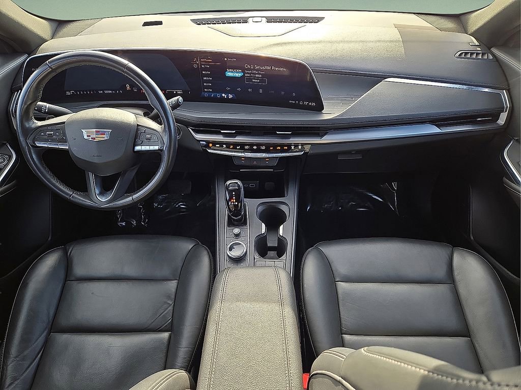 Used 2024 Cadillac XT4 Premium Luxury image 18