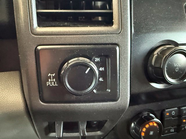 Used 2022 Ford F350 XL w/ Power Equipment Group AWD/4WD image 13
