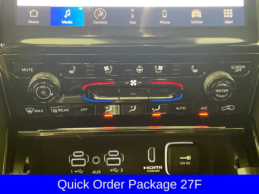 Used 2023 Jeep Grand Cherokee 4WD 4xe w/ Luxury Tech Group II image 20