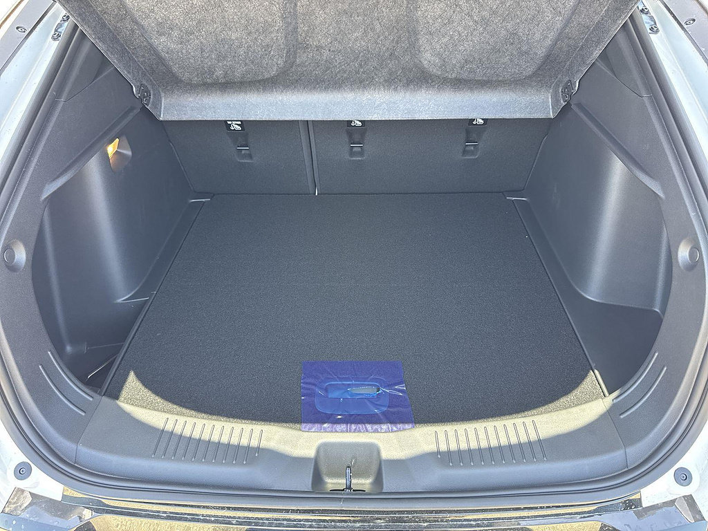 New 2026 Buick Envista Sport Touring w/ Convenience II Package FWD image 25