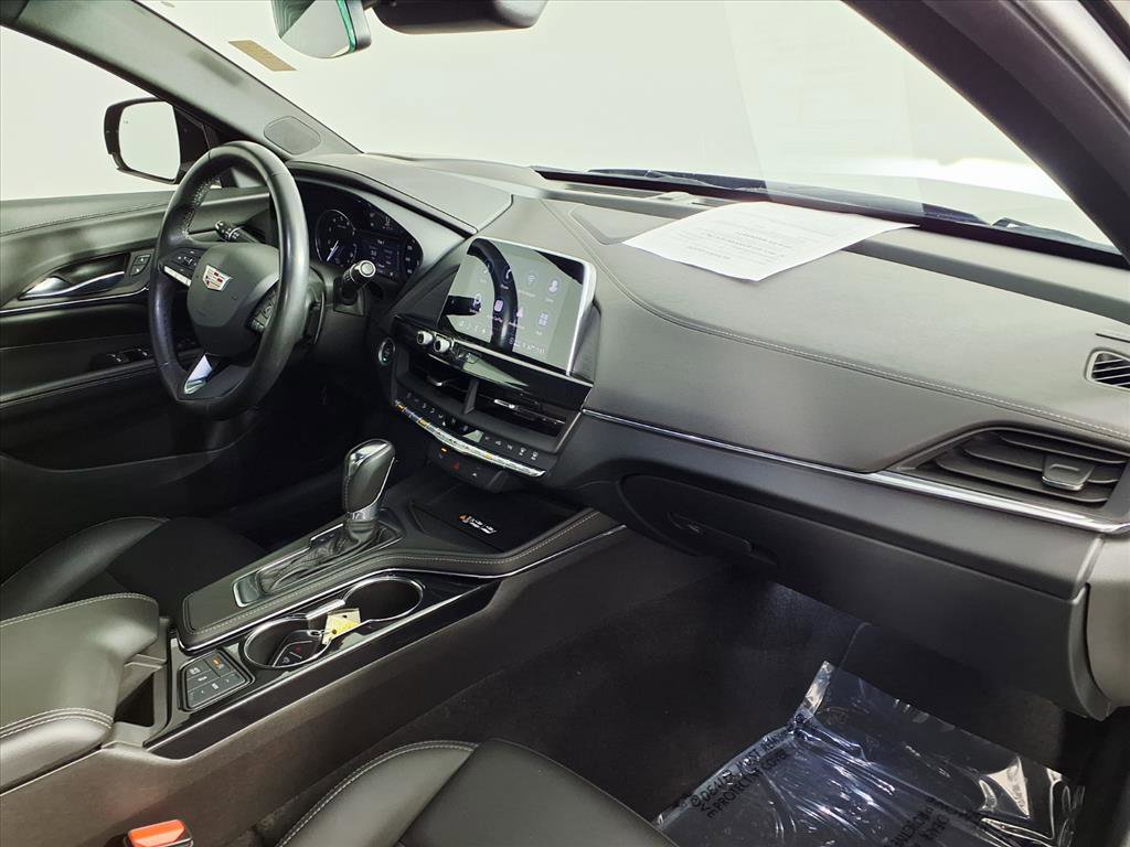 Certified 2023 Cadillac CT4 Luxury image 9