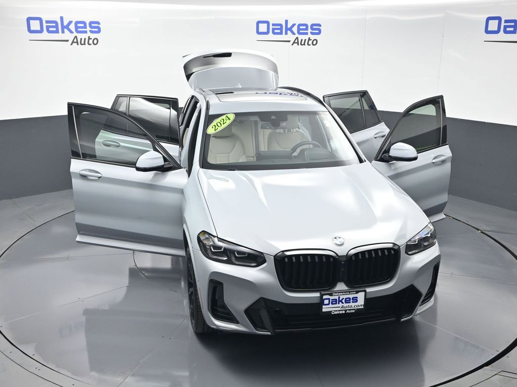 Used 2024 BMW X3 xDrive30i w/ Premium Package image 59