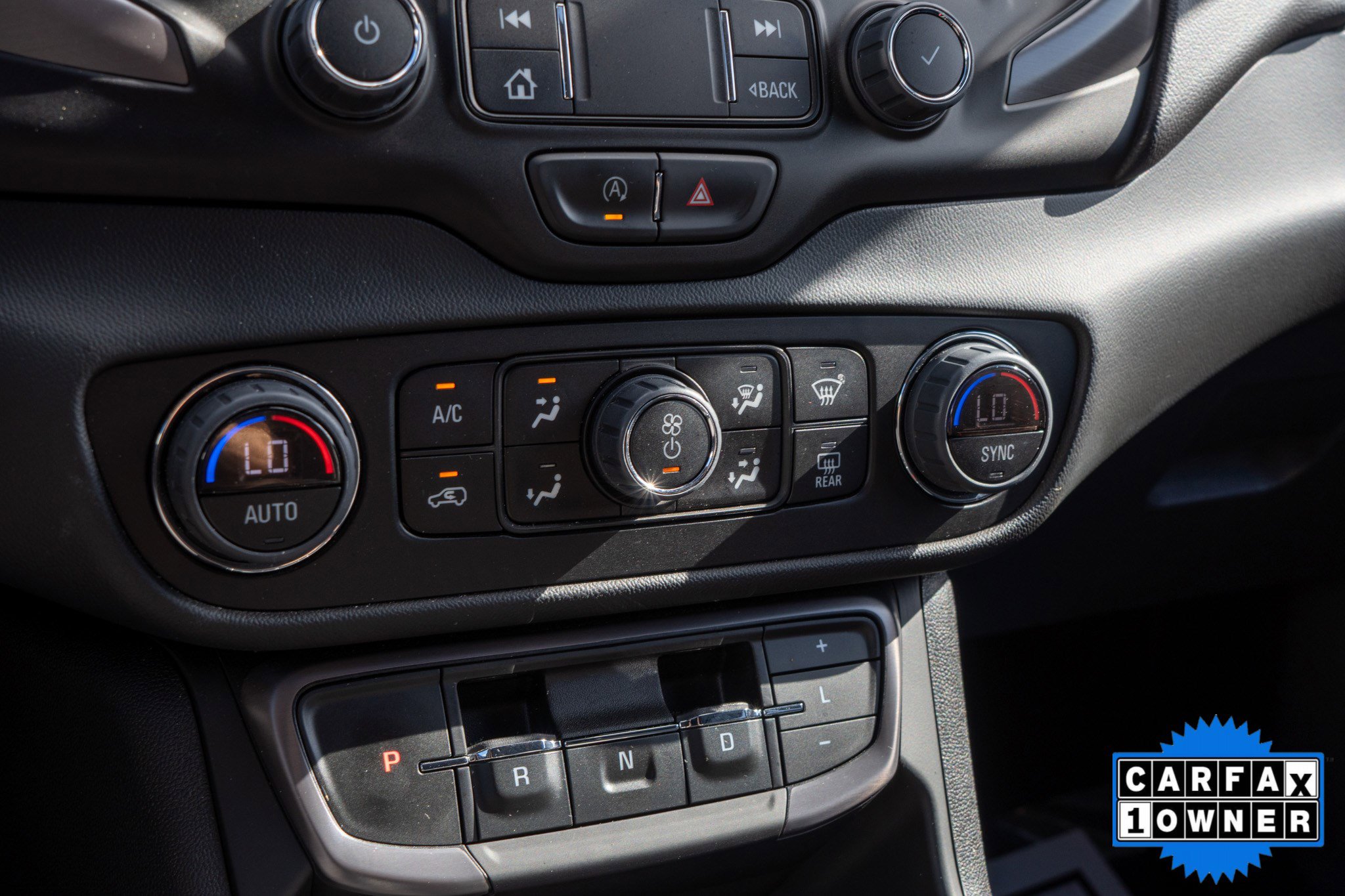 Used 2023 GMC Terrain AT4 w/ Tech Package image 14