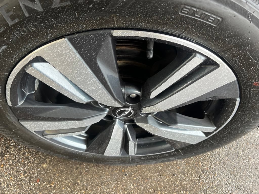 Certified 2023 Nissan Rogue SL AWD/4WD image 43