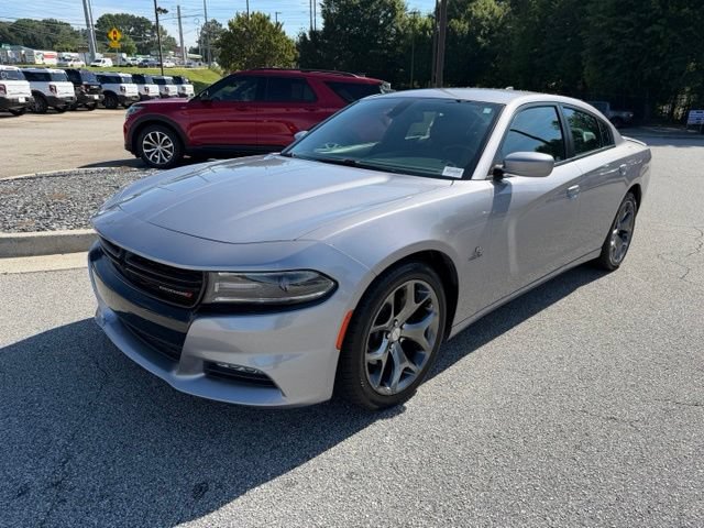 Used 2015 Dodge Charger R/T RWD image 4