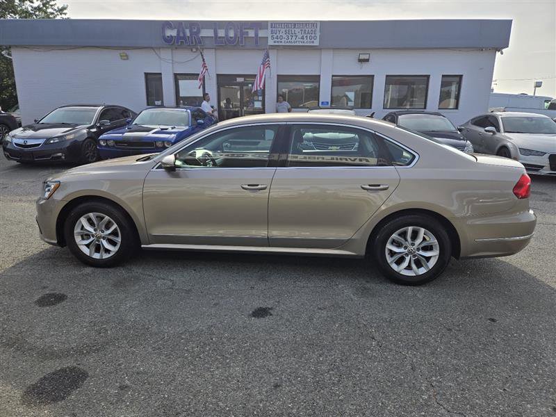 Used 2016 Volkswagen Passat 1.8T S image 10