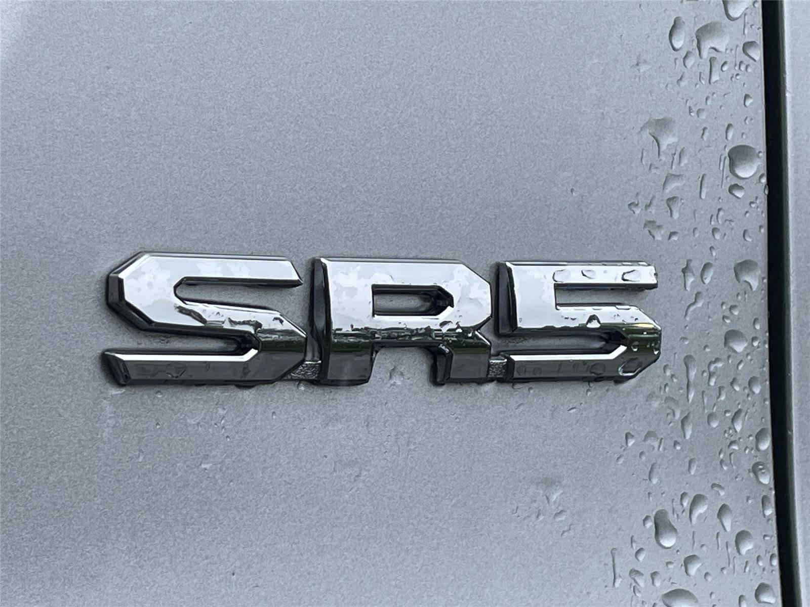 Used 2024 Toyota Tacoma SR5 AWD/4WD image 10